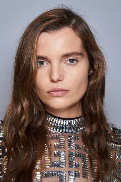 Look 8